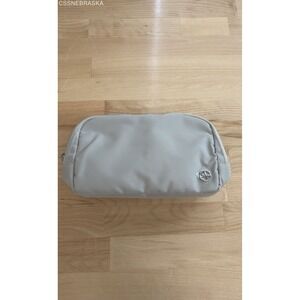 Pander Light Gray Everywhere Belt Bag Fanny Pack Crossbody Waist Pouch New